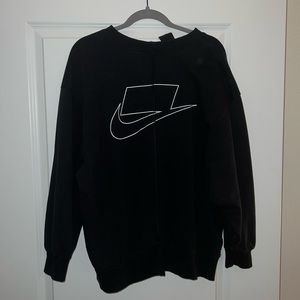 Nike oversized pullover sweatshirt